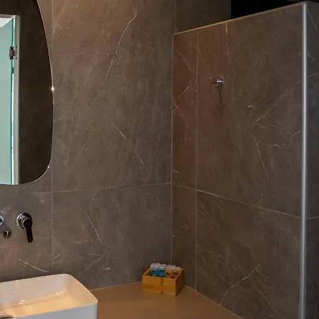 Giannoulaki Hotell 4*