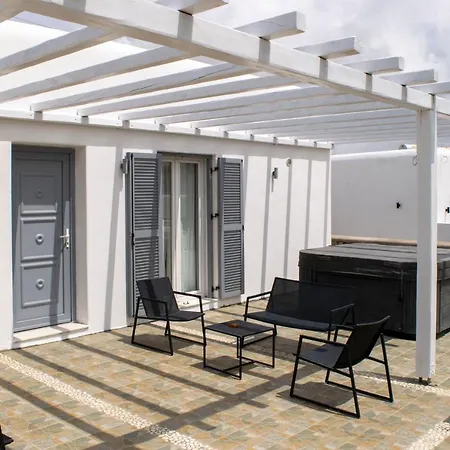 Hotel Giannoulaki 4*