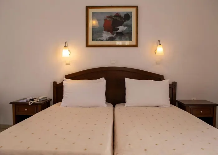 Giannoulaki Glastros (Mykonos)