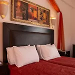 Giannoulaki Hotel