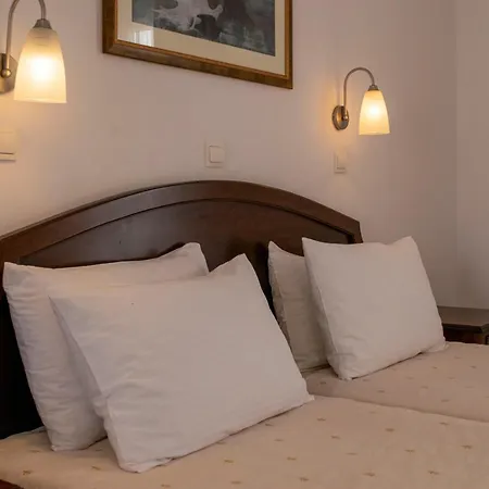 Отель Giannoulaki 4*